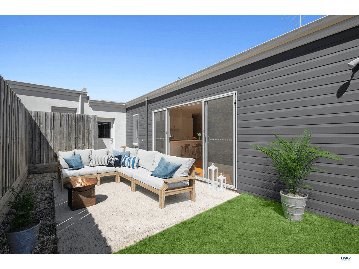 2/7 Koomeela Drive, Torquay, VIC 3228