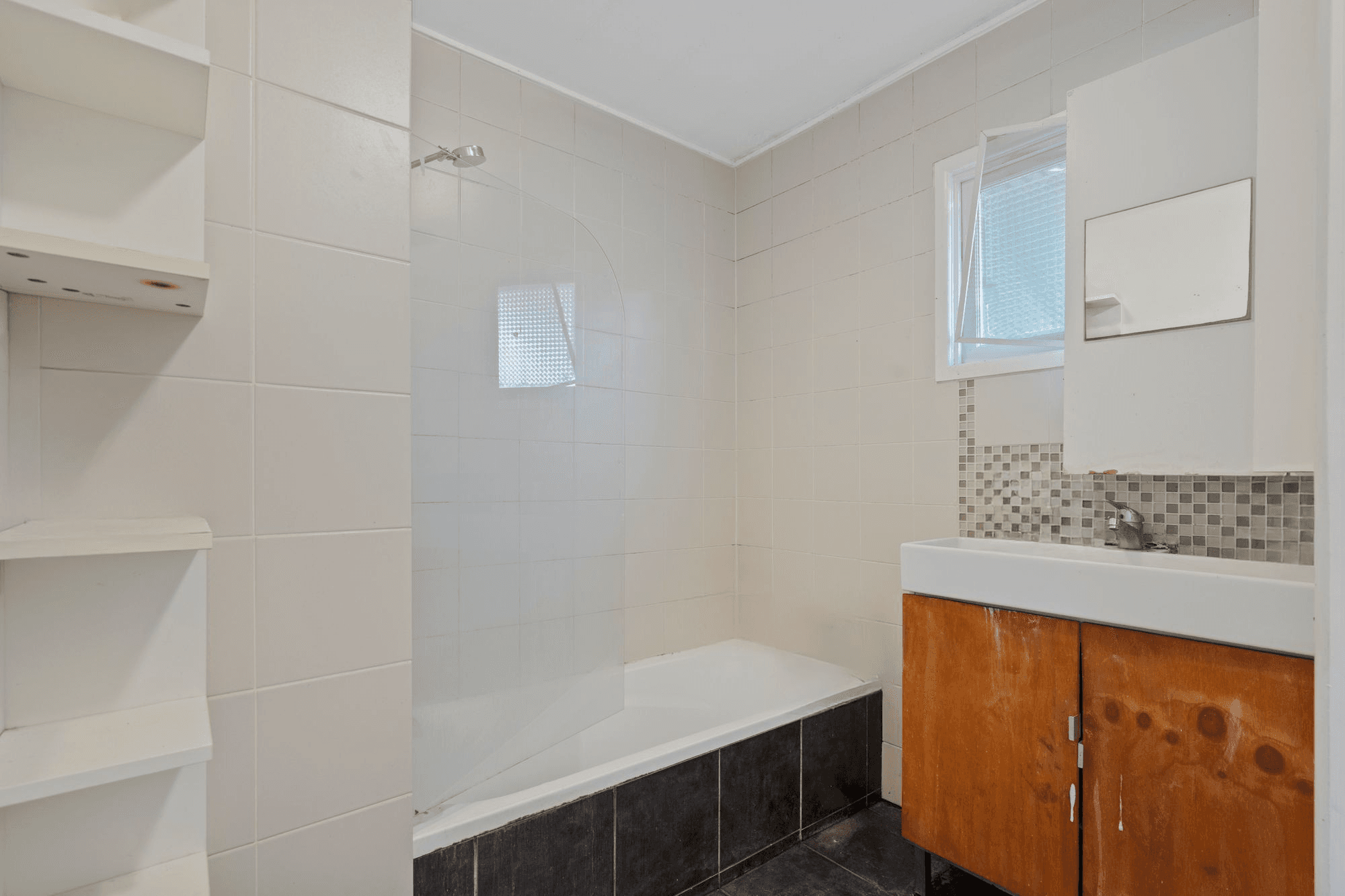 32 Bruce Road, WOODRIDGE, QLD 4114