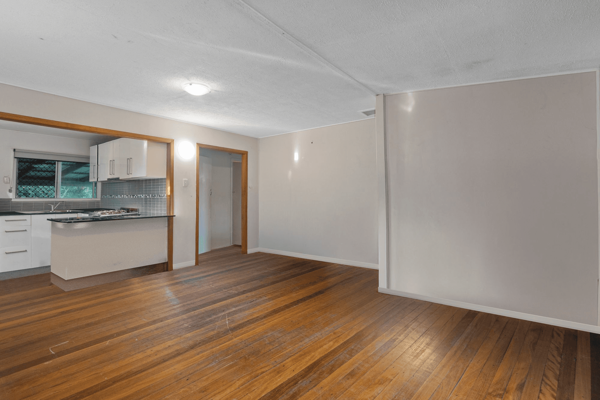 32 Bruce Road, WOODRIDGE, QLD 4114