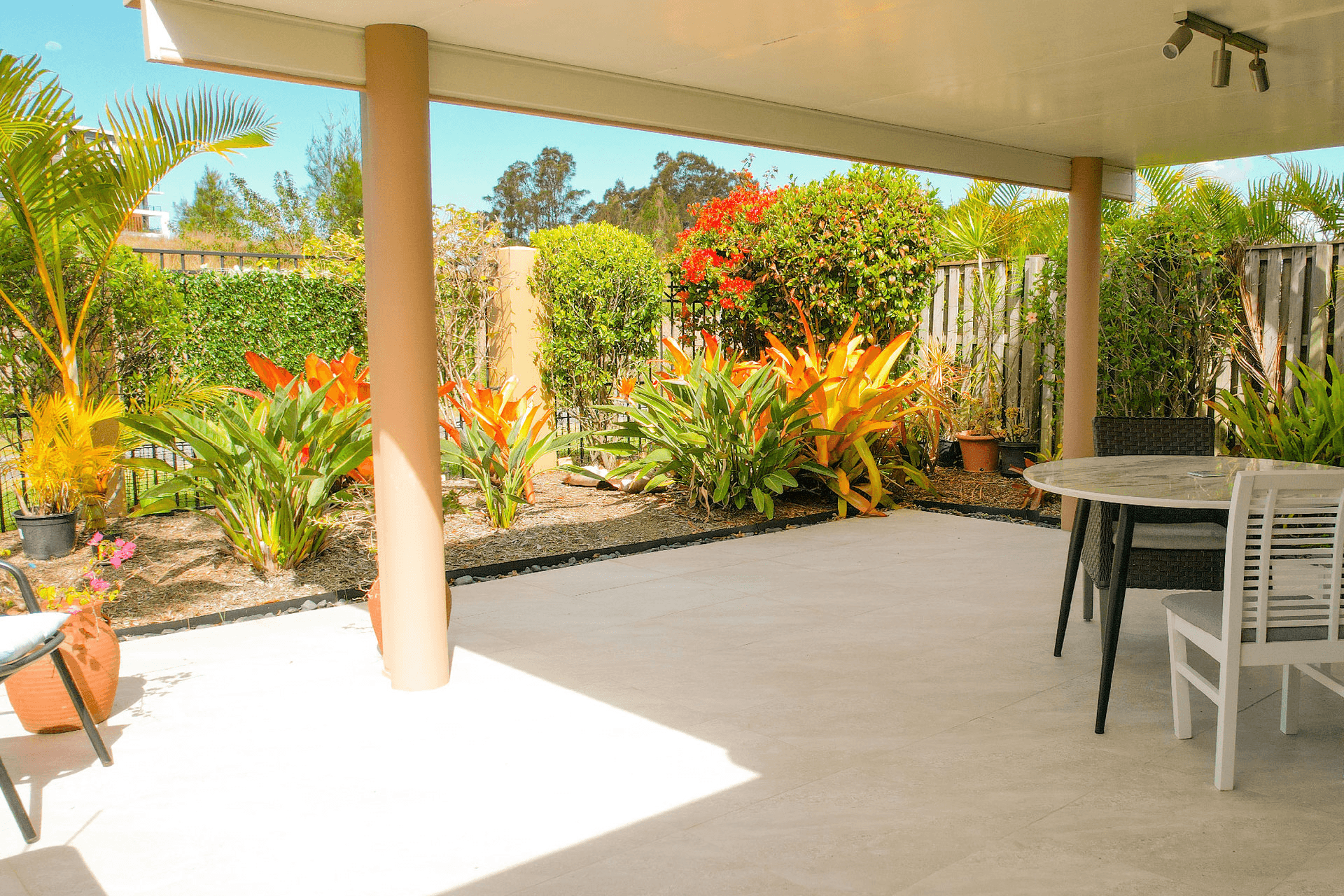 16/136 Palm Meadows Drive, Carrara, QLD 4211