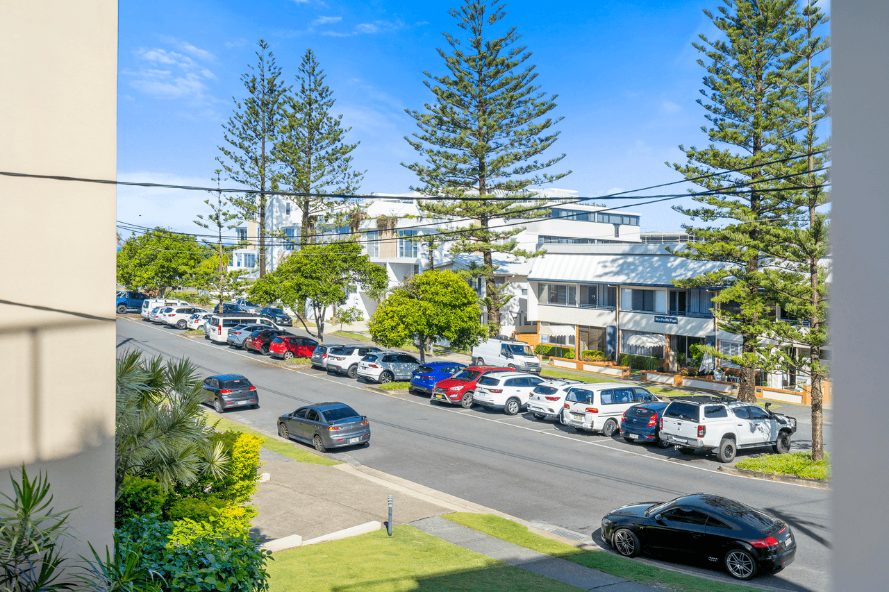 11/479-483 Golden Four Drive, TUGUN, QLD 4224