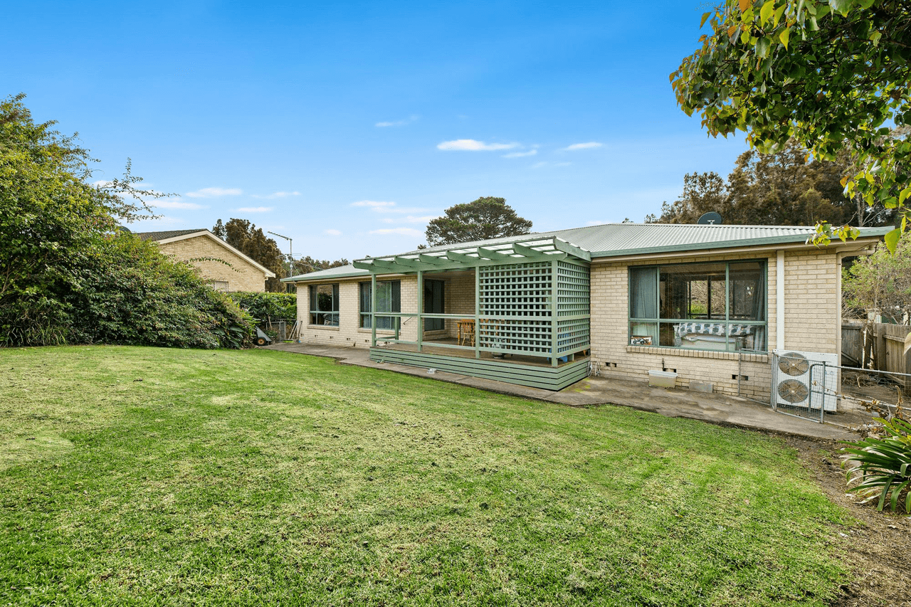 8 George Place, DALMENY, NSW 2546