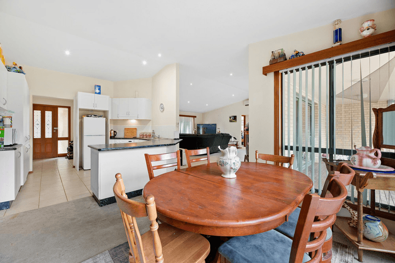 8 George Place, DALMENY, NSW 2546