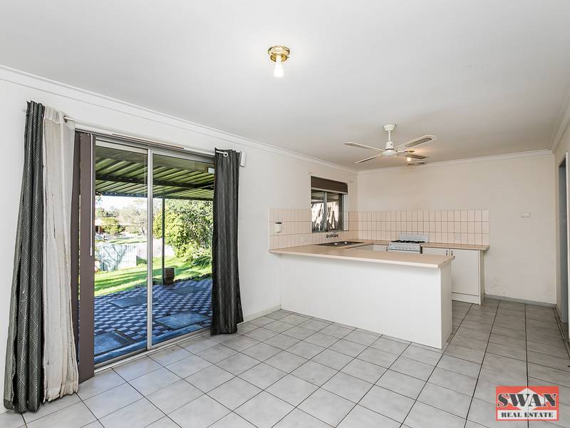 32 Abingdon Rd, Swan View, WA 6056