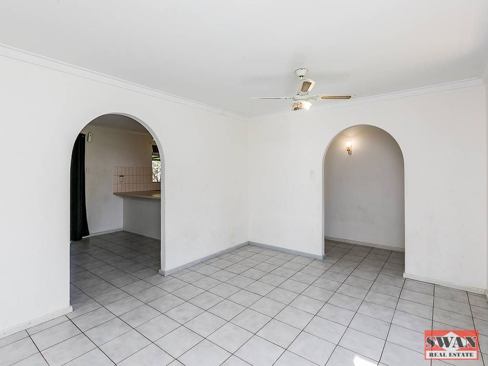 32 Abingdon Rd, Swan View, WA 6056