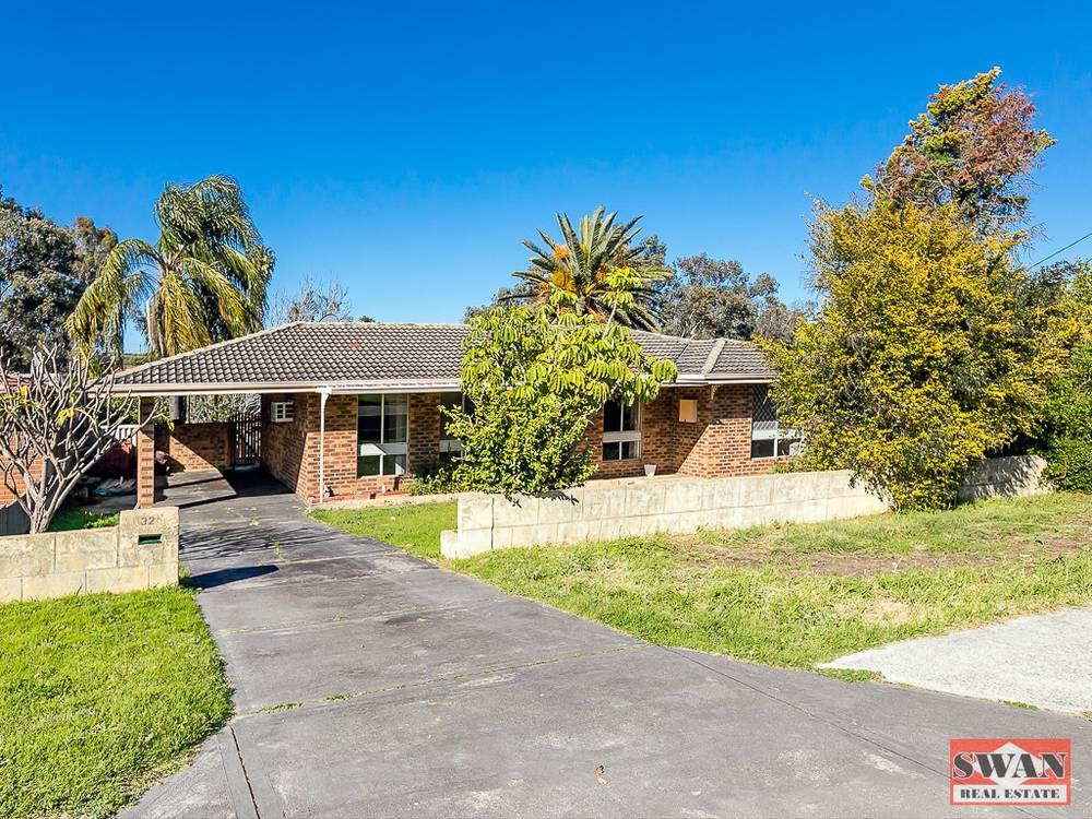 32 Abingdon Rd, Swan View, WA 6056