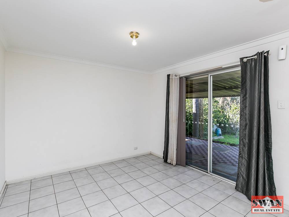 32 Abingdon Rd, Swan View, WA 6056