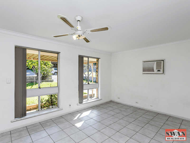 32 Abingdon Rd, Swan View, WA 6056