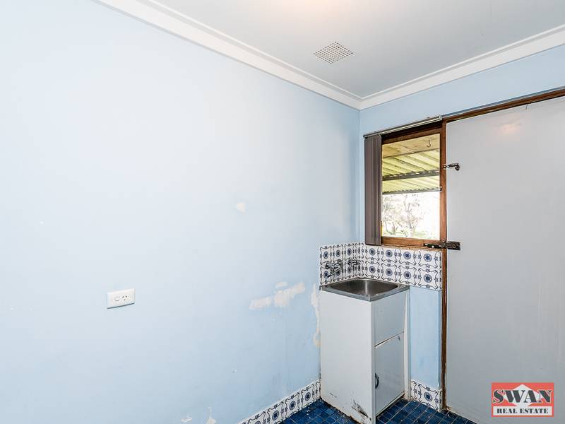 32 Abingdon Rd, Swan View, WA 6056