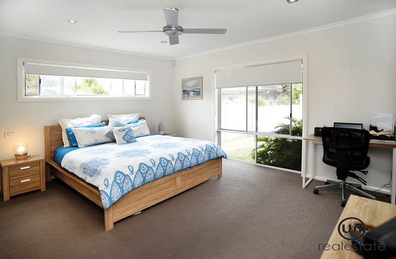 24 Tidal Crescent, MOONEE BEACH, NSW 2450