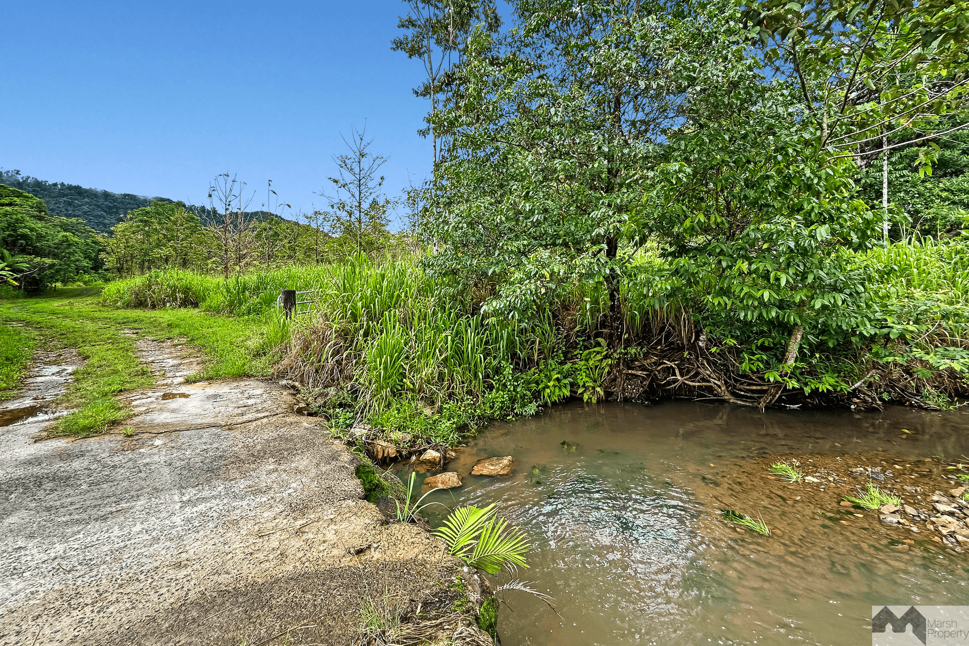 Meuanbah Road, Bombeeta, QLD 4871