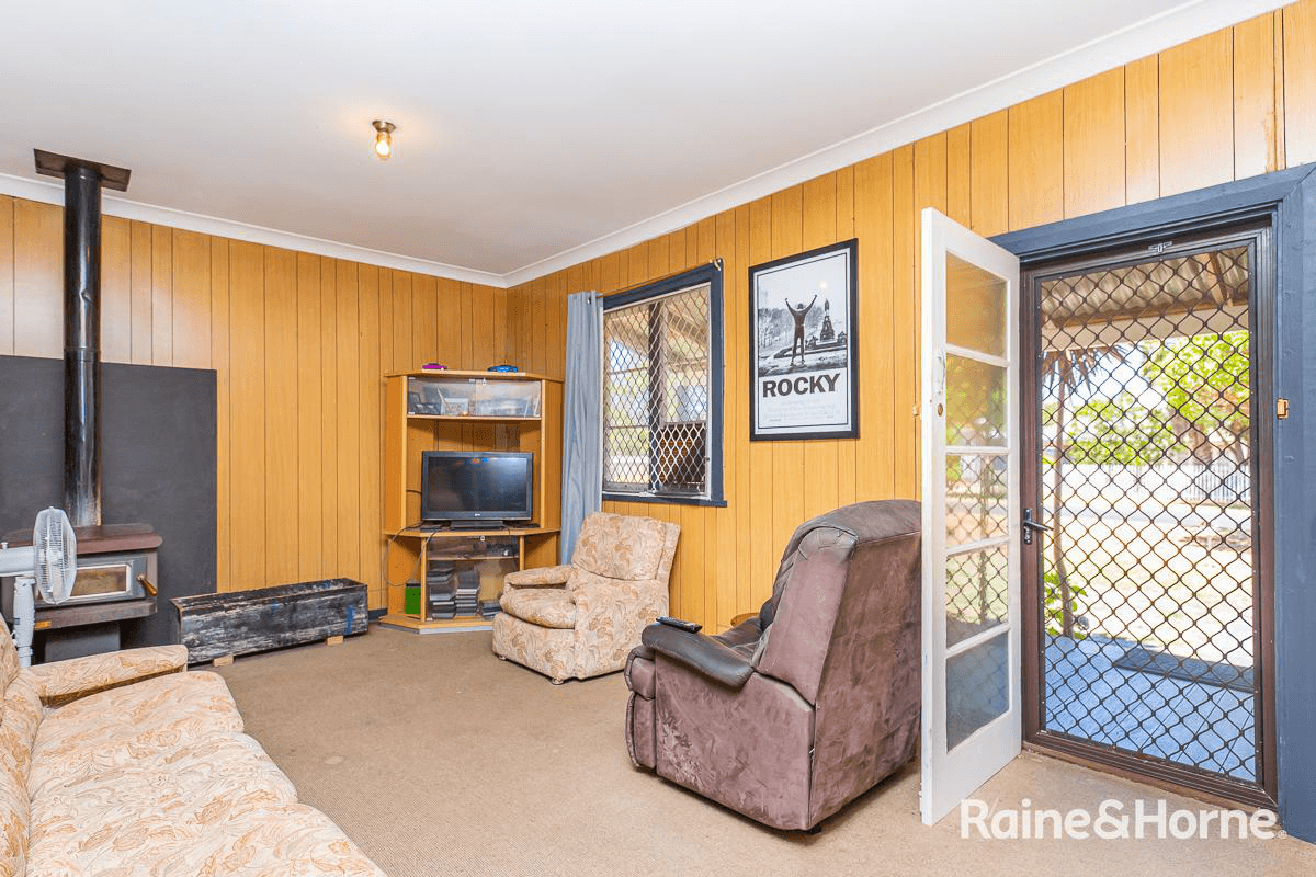 41 Roe Road, CAPEL, WA 6271