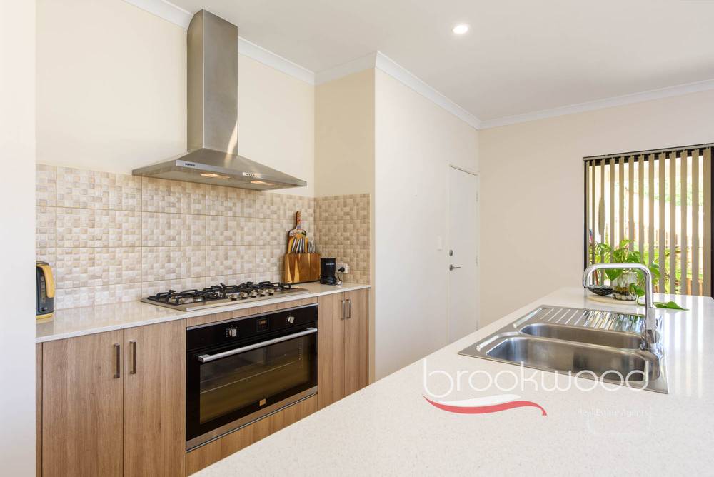 1/27 Weston Street, Maddington, WA 6109