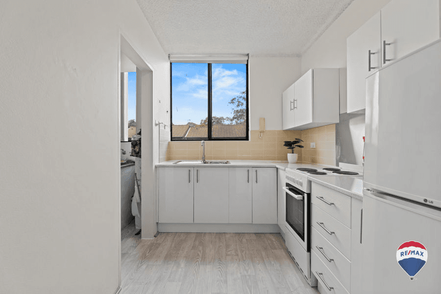 2/30 PUTLAND STREET, ST MARYS, NSW 2760