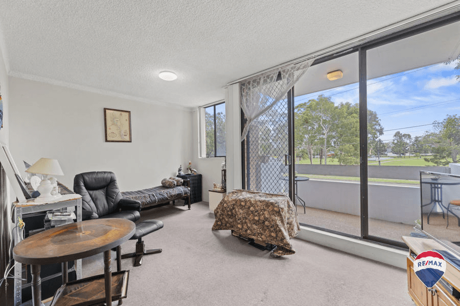 2/30 PUTLAND STREET, ST MARYS, NSW 2760