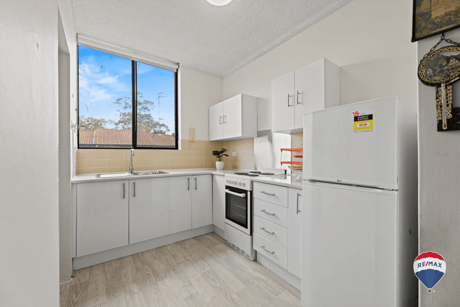 2/30 PUTLAND STREET, ST MARYS, NSW 2760