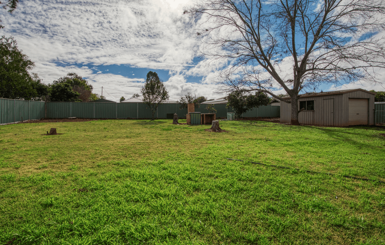 104 O'Shea Avenue, SOUTHBROOK, QLD 4363