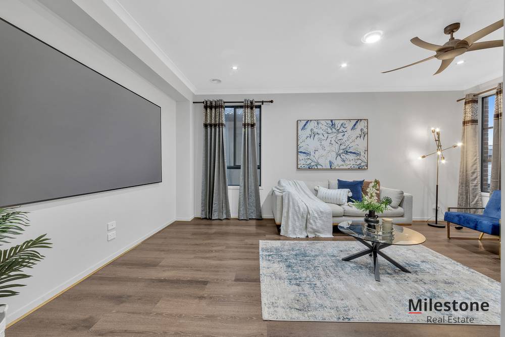 54 Scotland Circuit, CRANBOURNE WEST, VIC 3977