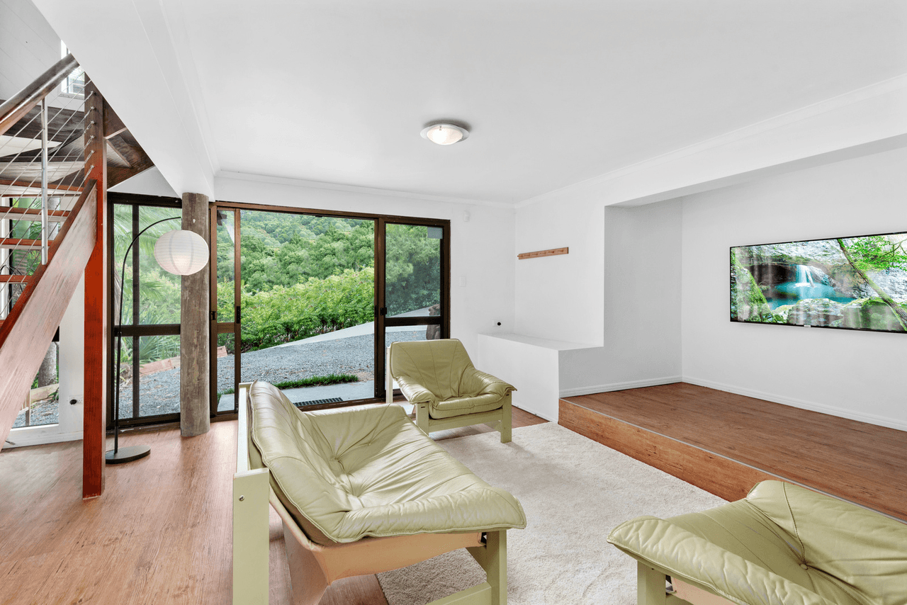 12 Lindwall Place, CURRUMBIN VALLEY, QLD 4223