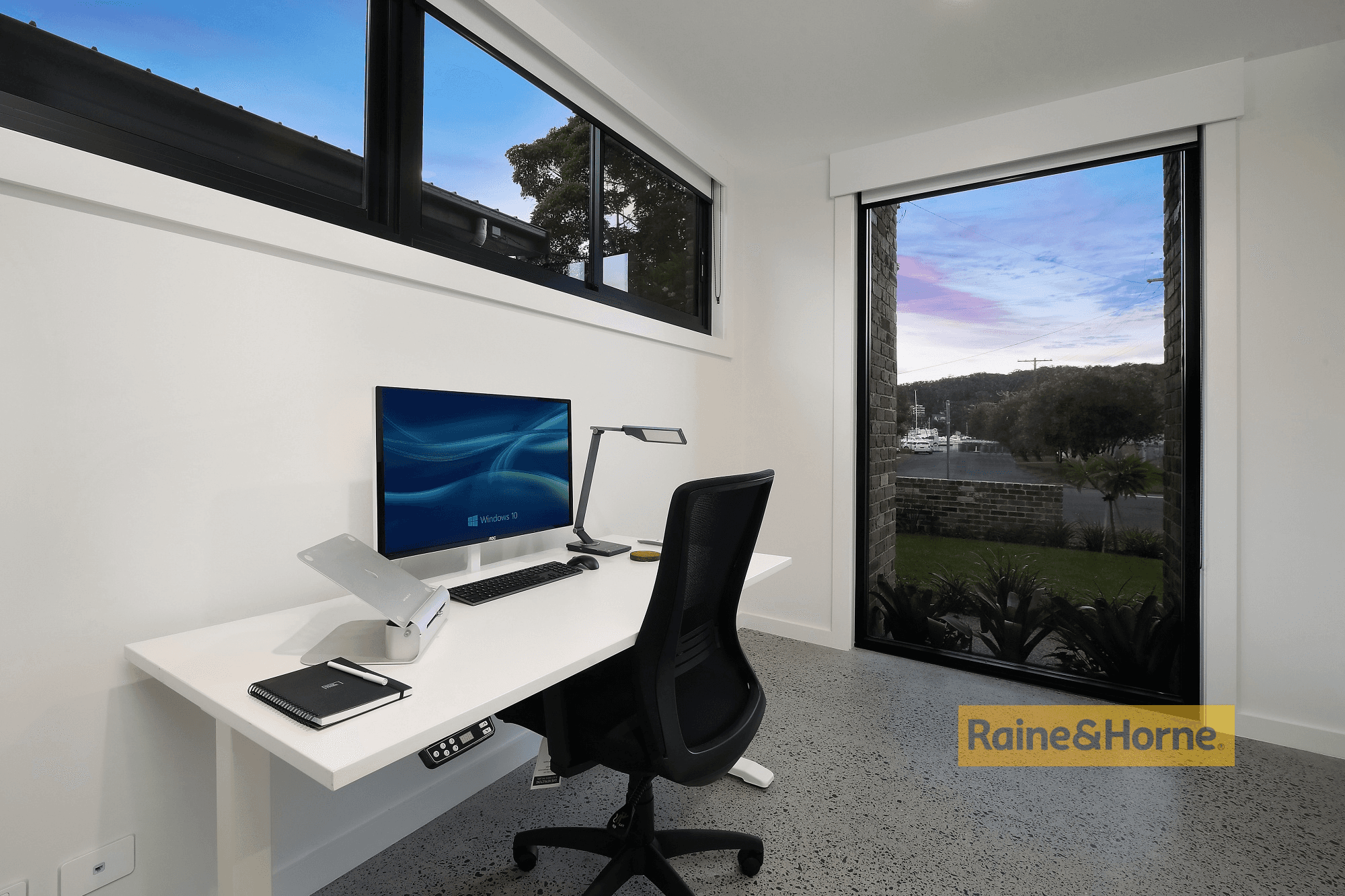 93 Booker Bay Road, BOOKER BAY, NSW 2257