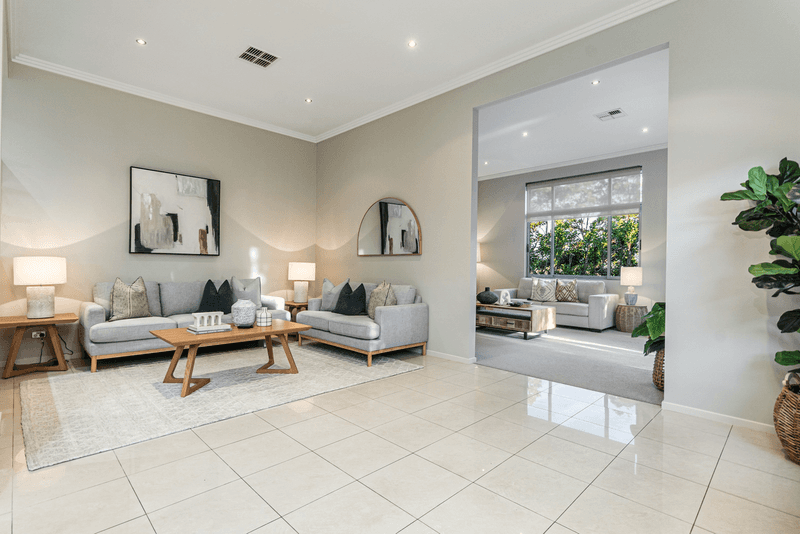 45 Greyfriar Place, Kellyville, NSW 2155