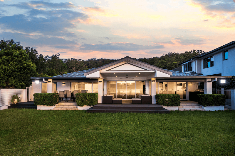 251 Avoca Drive, GREEN POINT, NSW 2251