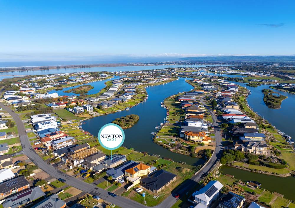 153 Excelsior Pde, Hindmarsh Island, SA 5214