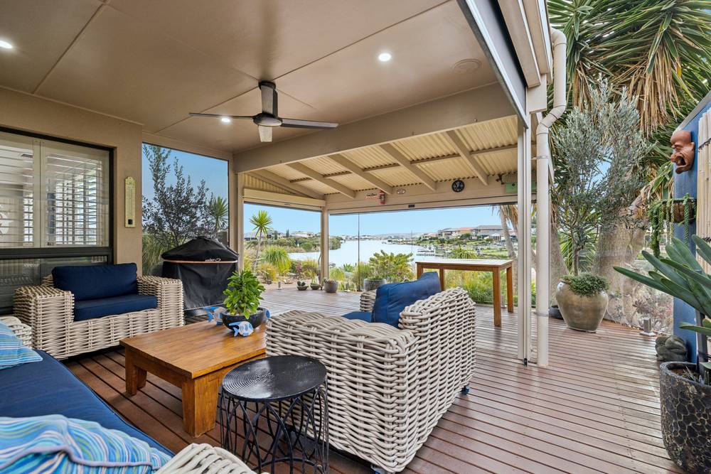 153 Excelsior Pde, Hindmarsh Island, SA 5214