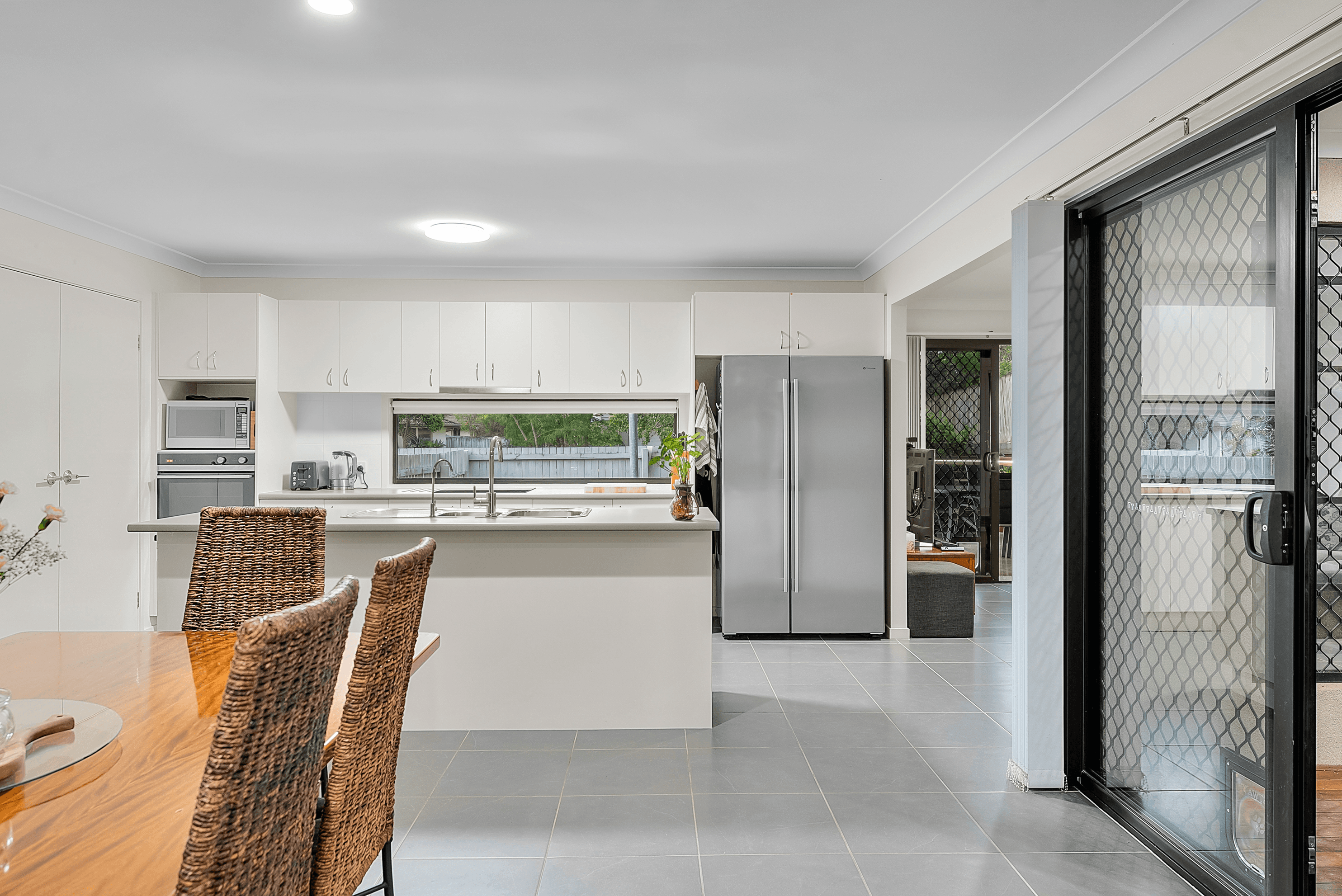 12 Adam Court, KALLANGUR, QLD 4503