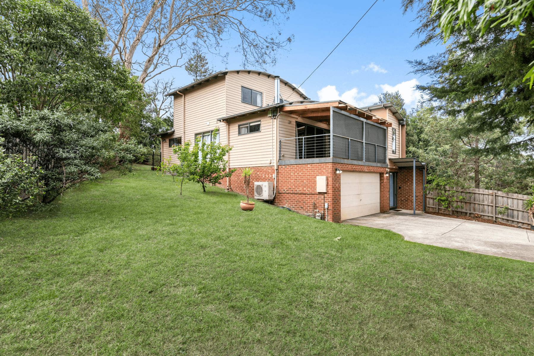 2B Newton Street, Ferntree Gully, VIC 3156