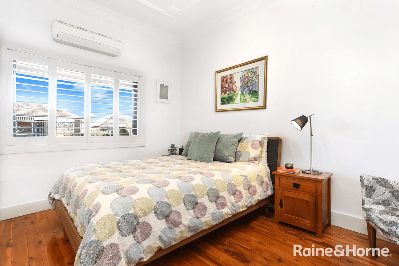 20 Willunga Avenue, EARLWOOD, NSW 2206