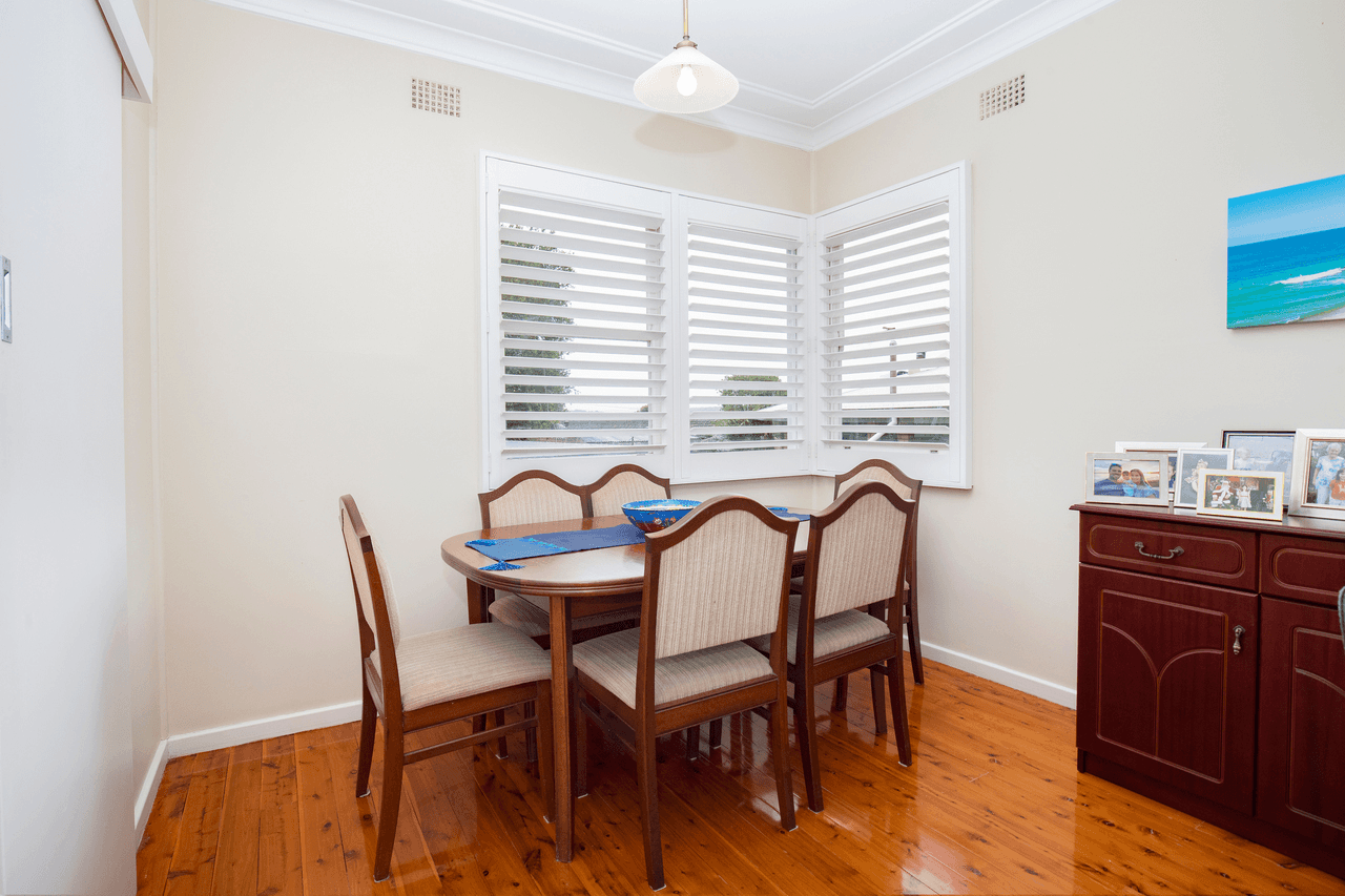 6 Taylor Crescent, WARNERS BAY, NSW 2282