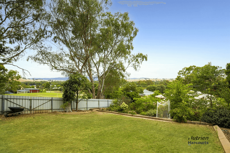 8 Lyons Street, Yea, VIC 3717