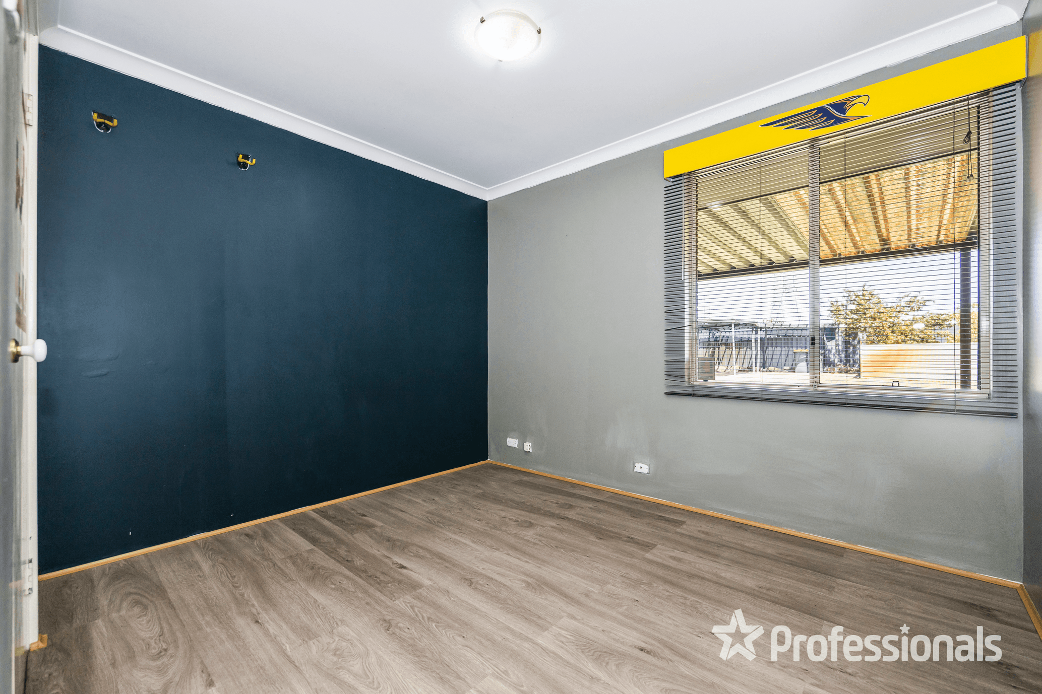 34 Winchester Place, BALLAJURA, WA 6066