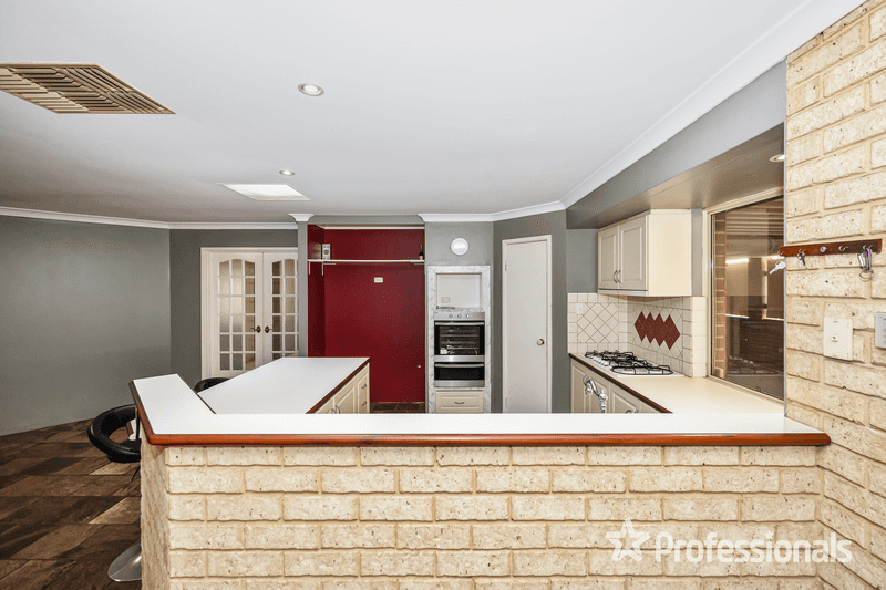 34 Winchester Place, BALLAJURA, WA 6066