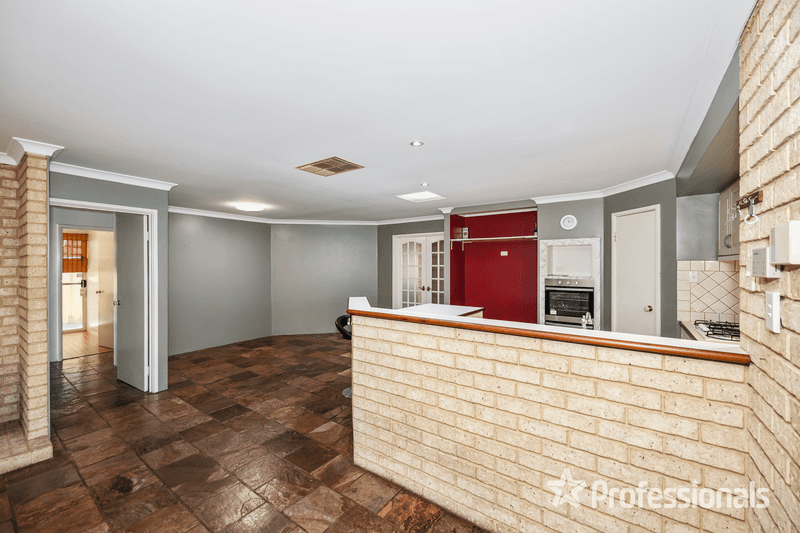 34 Winchester Place, BALLAJURA, WA 6066