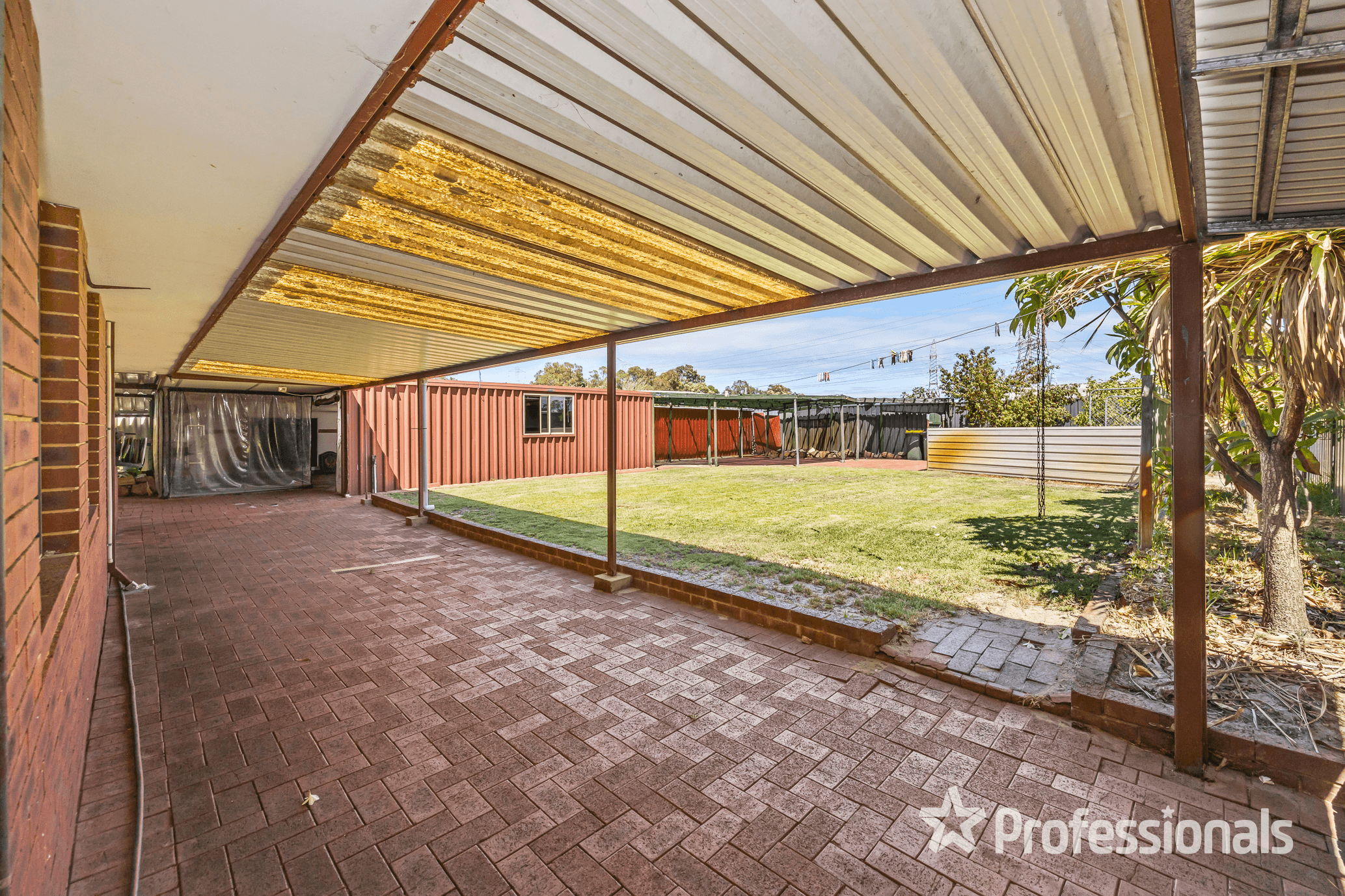 34 Winchester Place, BALLAJURA, WA 6066