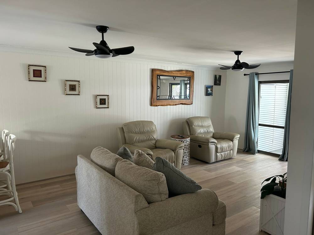 Unit 2/43 Carlo Rd, Rainbow Beach, QLD 4581