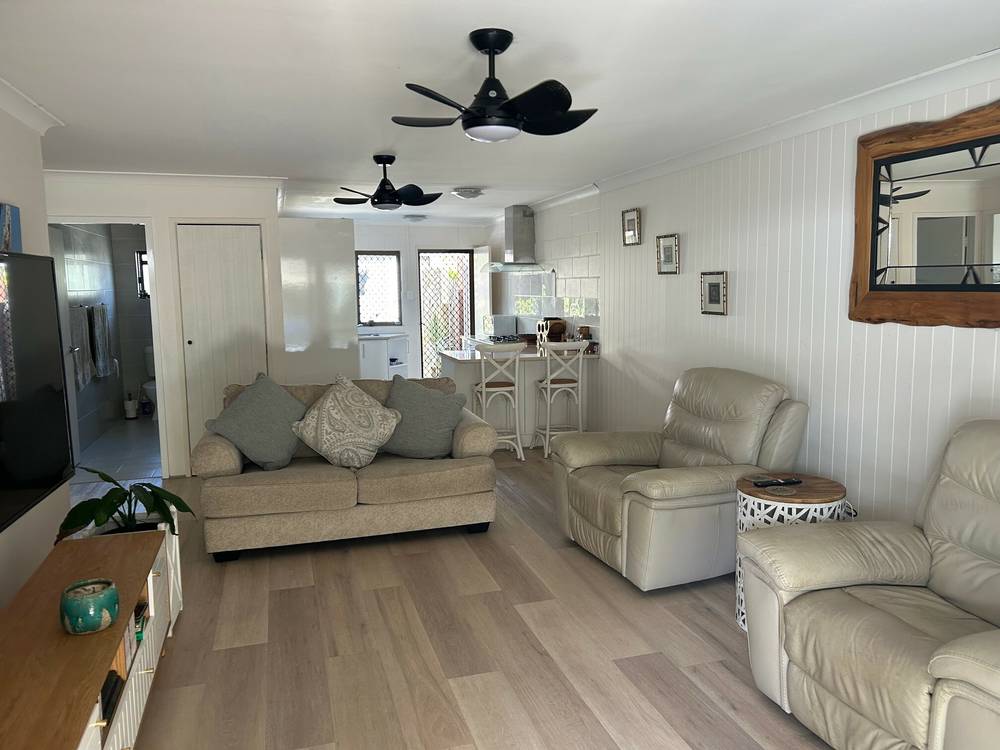 Unit 2/43 Carlo Rd, Rainbow Beach, QLD 4581