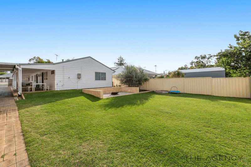 75 Yeedong Road, Falcon, WA 6210