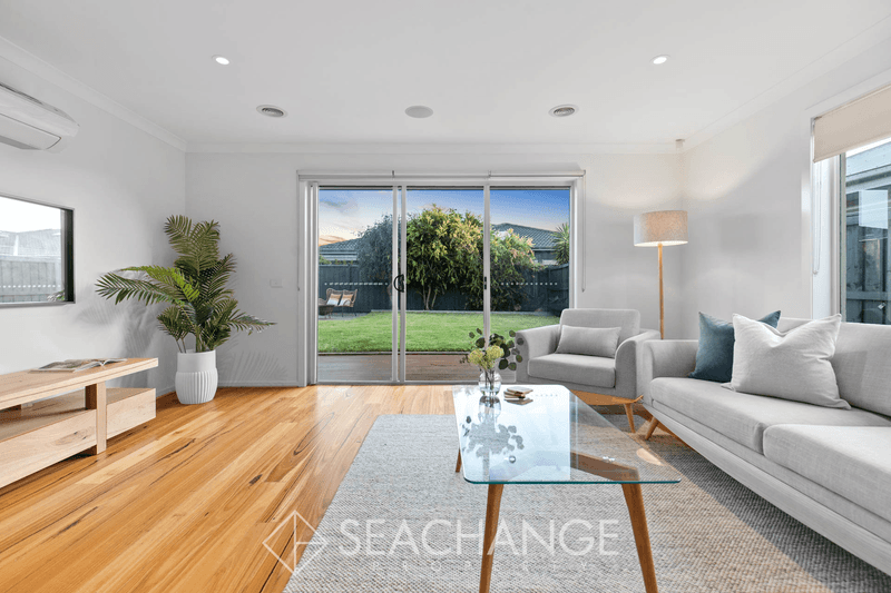 62 Oceanic Drive, SAFETY BEACH, VIC 3936