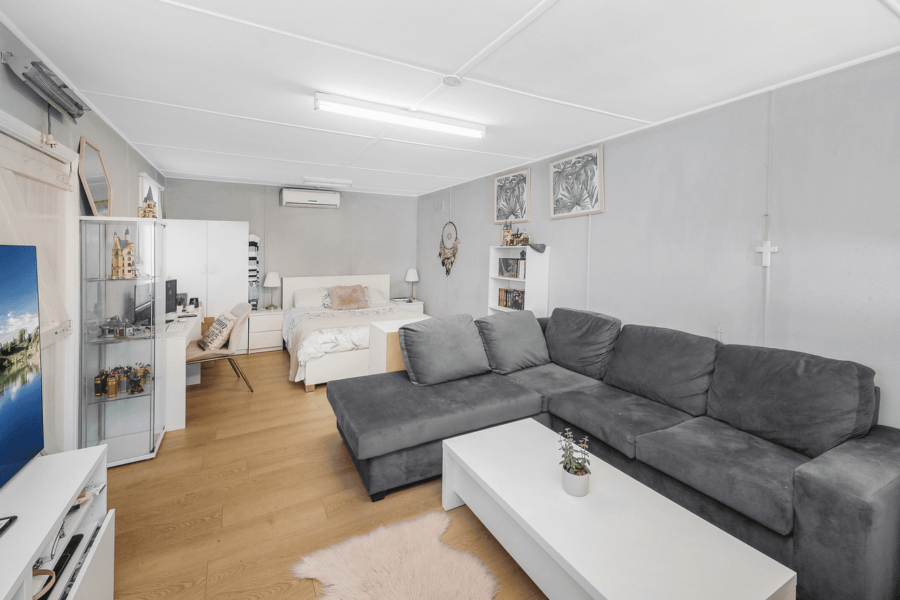 31 Queensbury Road, PADSTOW HEIGHTS, NSW 2211