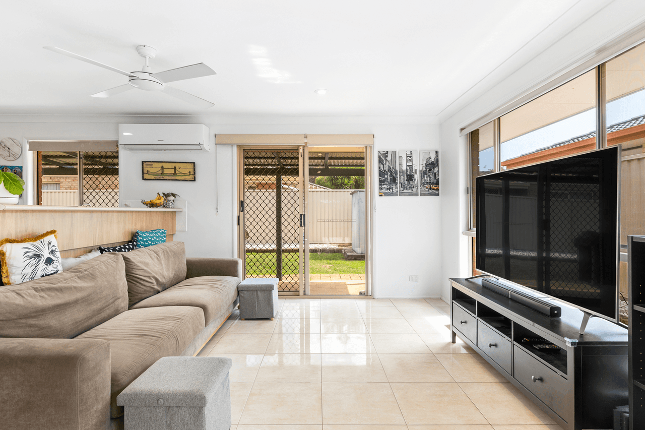 8 Loreto Close, BOONDALL, QLD 4034