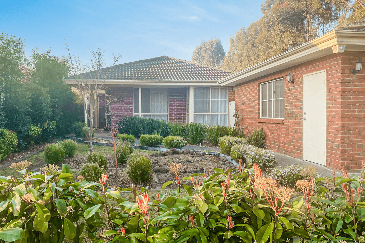 24 Cottswold Avenue, Narre Warren, VIC 3805