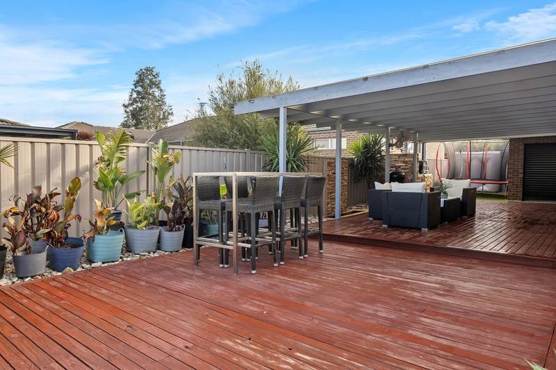 4 Wetherby Place, Melton West, VIC 3337