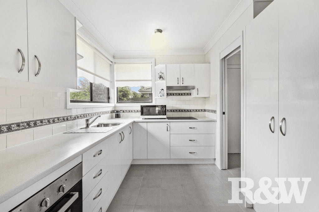 1/24 - 26 Pratley Street, Woy Woy, NSW 2256