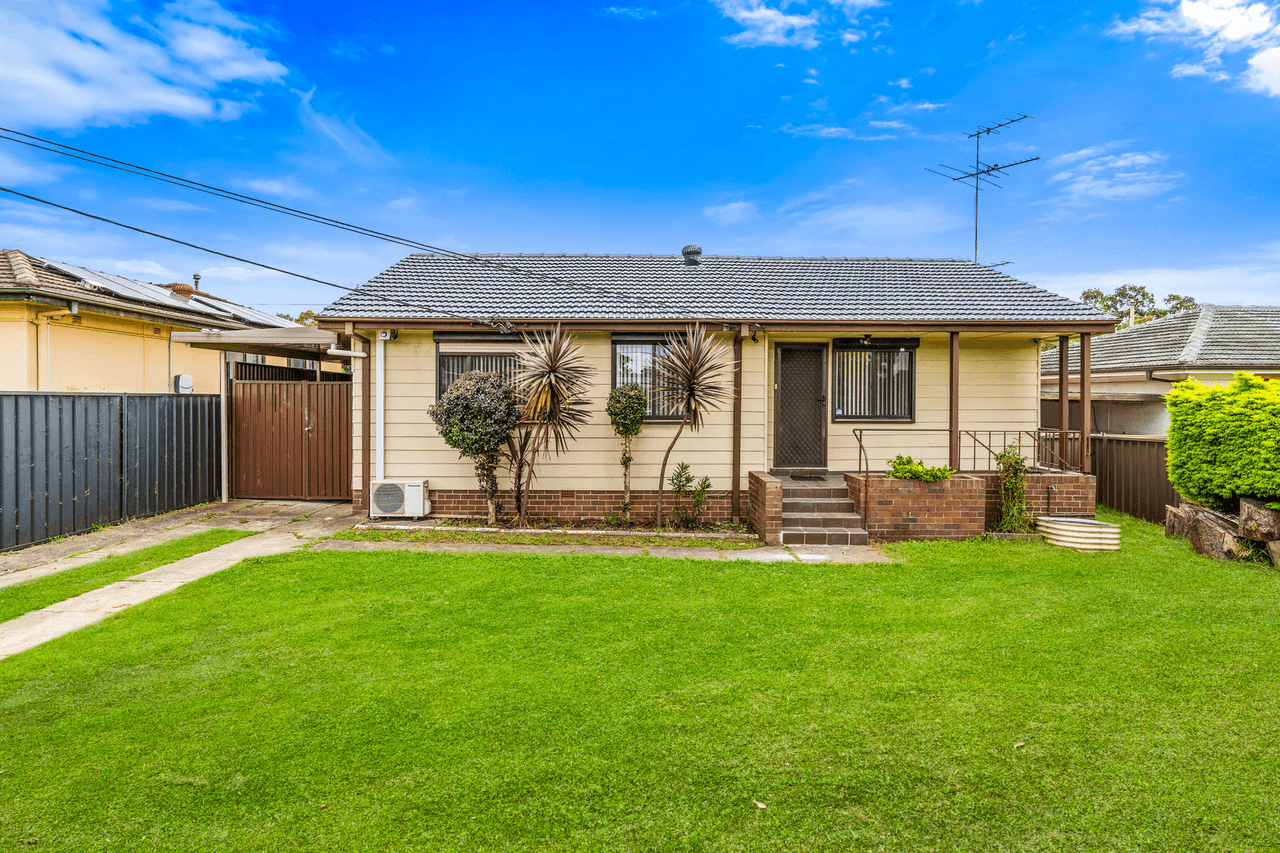 15 Wendouree Street, Busby, NSW 2168