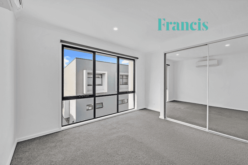 1/128 Easty Street, PHILLIP, ACT 2606