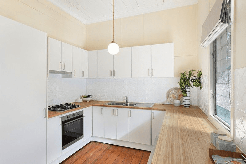 224 Denham Street, THE RANGE, QLD 4700