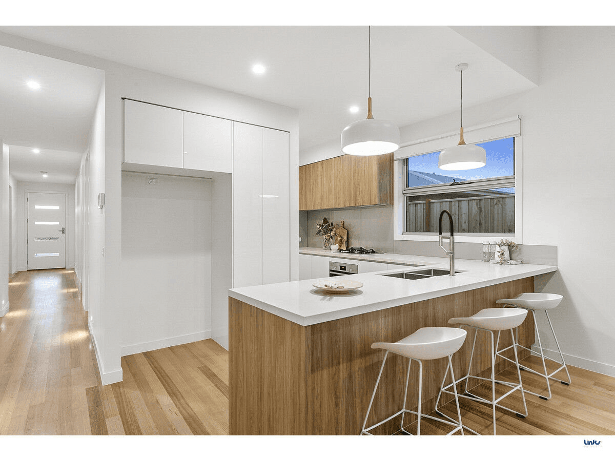 27 Taylor Street, Torquay, VIC 3228